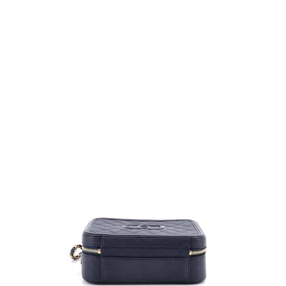 Chanel Filigree Vanity Case Quilted #205655C40B - Picture 4 of 6